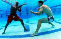Владимир Кличко занимается "подводным боксом"