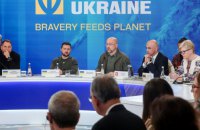 Україні для власних потреб достатньо чверті цьогорічного врожаю зернових, решту спрямують на експорт, – Шмигаль