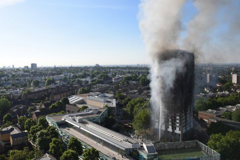 Пожежа в лондонській висотці може обійтися страховикам у $65 млн