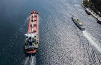 Україна відкрила тимчасові коридори для торговельних суден, що йдуть до її портів та виходять із них