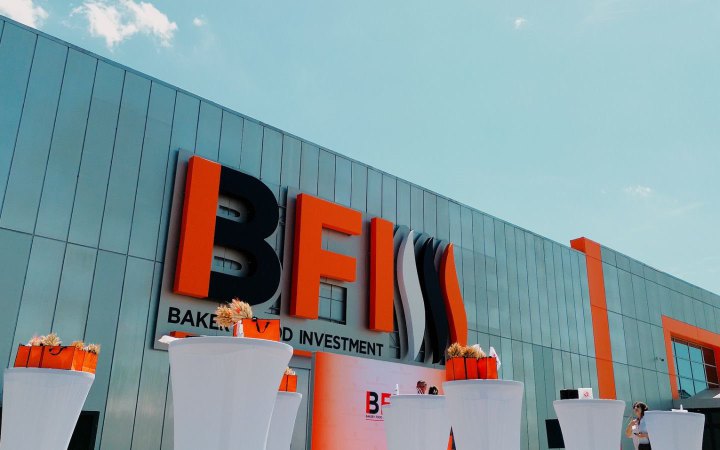 400 млн грн інвестицій: в Україні запрацював перший завод, який виробляє заморожену здобу