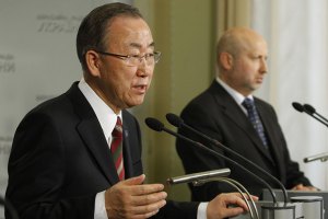 Глава ООН требует немедленно освободить задержанных в Славянске инспекторов ОБСЕ