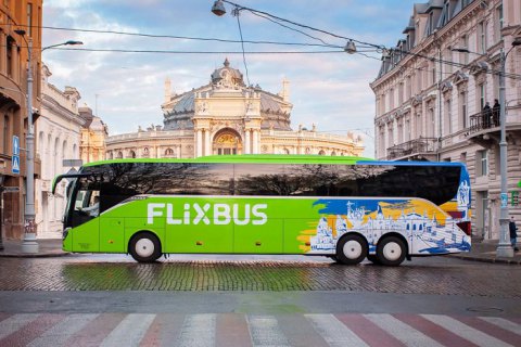 Німецький автобусний лоукостер FlixBus запустив внутрішні рейси Україною