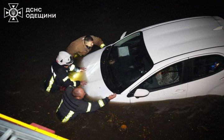В Одесі через негоду загинули 9 людей, одна з них - дитина 