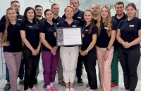 MED-DEO отримала нагороду Ukrainian Business Award 2025 у категорії «Топ-5 стоматологічних клінік Києва»