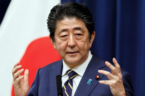 Премьер-министр Японии объявил об отставке по состоянию здоровья