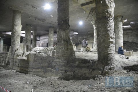 Київрада музеєфікує артефакти на Поштовій площі без розриву інвестдоговору