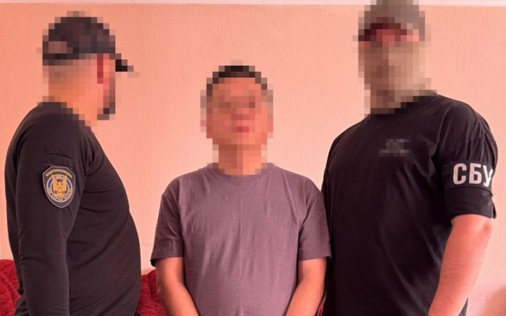 У Києві затримали двох китайських шпигунів, які збирали секретні технології виробництва українських ракет "Нептун"