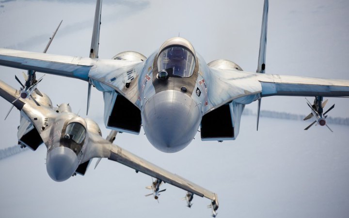 На півдні ворог завдав 10 авіаударів по українських позиціях