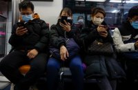 Після роз'єднання вагонів поїзда метро у Пекіні переломи отримали щонайменше 100 осіб