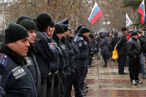 МВС звільнило 12 тис. кримських міліціонерів за зраду