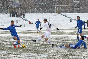 Воскресный матч украинской Премьер-лиги посетило всего 45 человек
