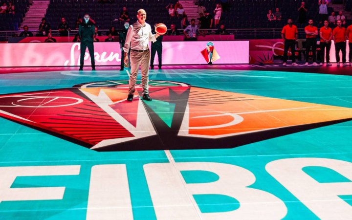 FIBA не включила росіян до оновлених списків учасників комісій організації