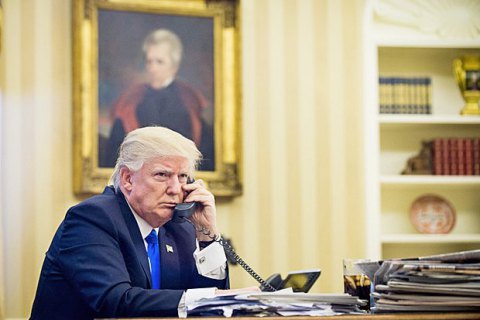 Трамп подзвонив Зеленському на прохання міністра енергетики США