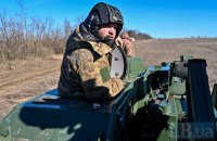 Найменше прав в Україні — у військовослужбовців