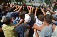 Милиция Киева заявила о законности застройки сквера на Березняках