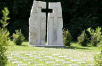 В Эстонии разгромили кладбище воинов, погибших во время ВОВ
