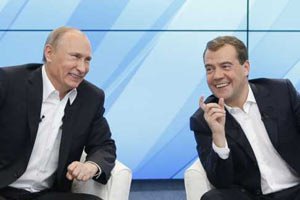 ​Путин втрое поднял зарплату себе и Медведеву