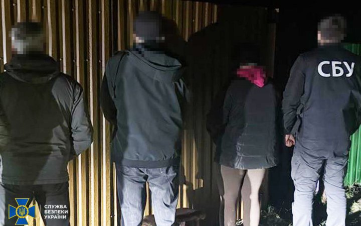 ​На Вінниччині затримали депутатку, адвоката і їхнього спільника, які вимагали гроші в родини бійця ЗСУ