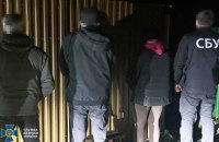 ​На Вінниччині затримали депутатку, адвоката і їхнього спільника, які вимагали гроші в родини бійця ЗСУ