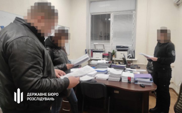 У Дніпрі судитимуть правоохоронця, який використовував підлеглих для будівництва будинку