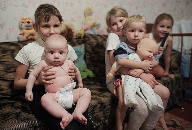 Дети-переселенцы в Зайцево, Донецкая область