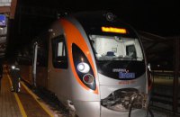 Полиция высадила 30 пассажиров поезда "Перемышль - Киев" за нарушение общественного порядка