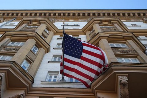 Посольство США у Росії закликало своїх громадян негайно покинути країну