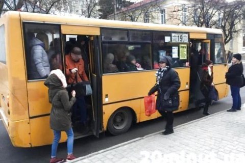 У Тернополі через протести скасували подорожчання проїзду