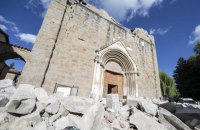 У центральній частині Італії сталися два потужні землетруси
