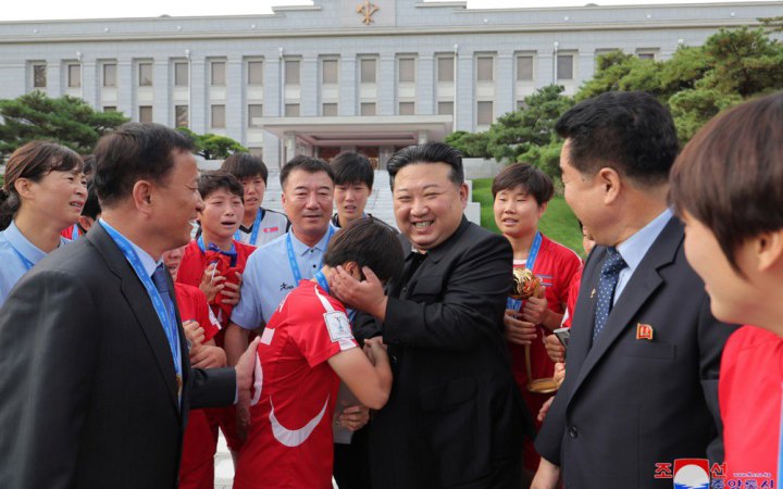 Пекін готовий посилювати стратегічне партнерство з Північною Кореєю, — Reuters