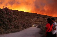 У Туреччині в лісовій пожежі загинули щонайменше 10 рятувальників
