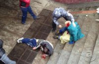 В Харькове выпустили из-под ареста женщину, избившую ногами активиста