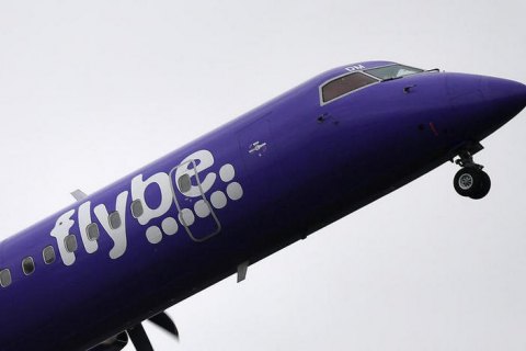 Британская авиакомпания Flybe стала первой жертвой коронавируса в авиации
