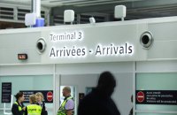 У Франції евакуювали шість аеропортів через загрозу нападу