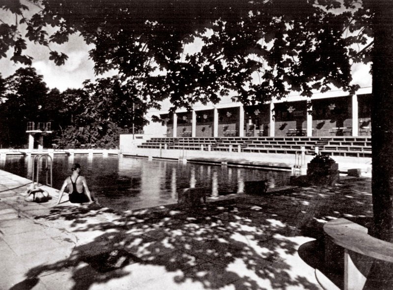 Відкритий басейн, арх. Людовіт Ельшлеґер, 1935–1936