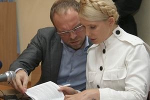 Власенко прорвався на зустріч Тимошенко з Коксом