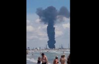 На крупнейшем нефтеперерабатывающем заводе Румынии произошел взрыв