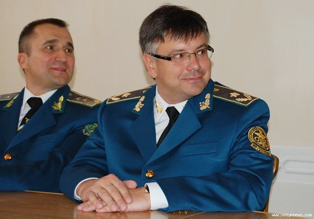 Роман Микитюк(праворуч)