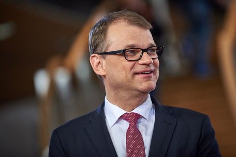 Прем'єр Фінляндії проїхав 300 км на велосипеді для зустрічі з виборцями