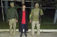 На кордоні зі Словаччиною затримали іноземця, який ішов в Україну коліями