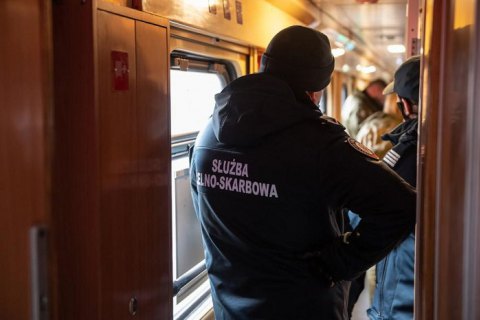 Польща відправить потяг для перевезення поранених з України