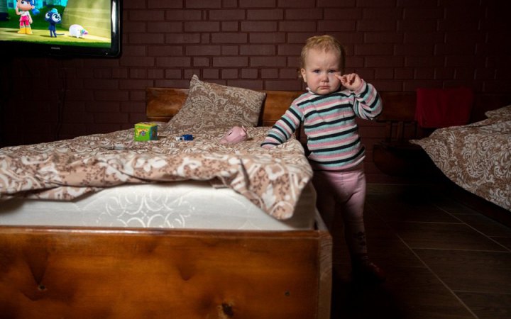 Більш ніж половина українських дітей стали біженцями, – ЮНІСЕФ