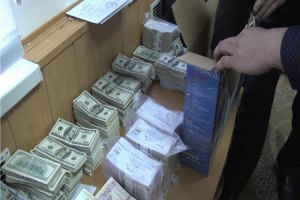 МВС виявило конвертцентр з оборотом 2 млрд гривень