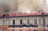 На пожаре в центре Киева погибли двое спасателей (обновлено)