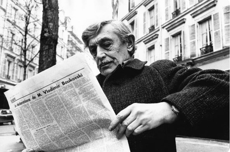 Віктор Некрасов у Парижі