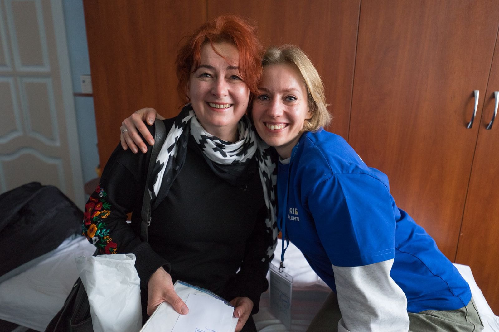 Надано героїнею