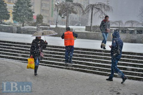 У понеділок у Києві вдень дощ і мокрий сніг, до +5 градусів