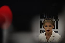 Тимошенко охрана не нужна: она послала "террориста" к Януковичу