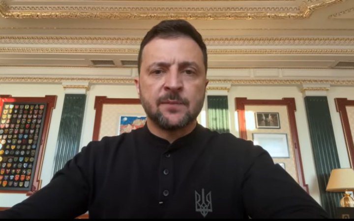 Зеленський про обстріли: росіяни ігнорують усі мирні пропозиції, вони повинні за це відповідати